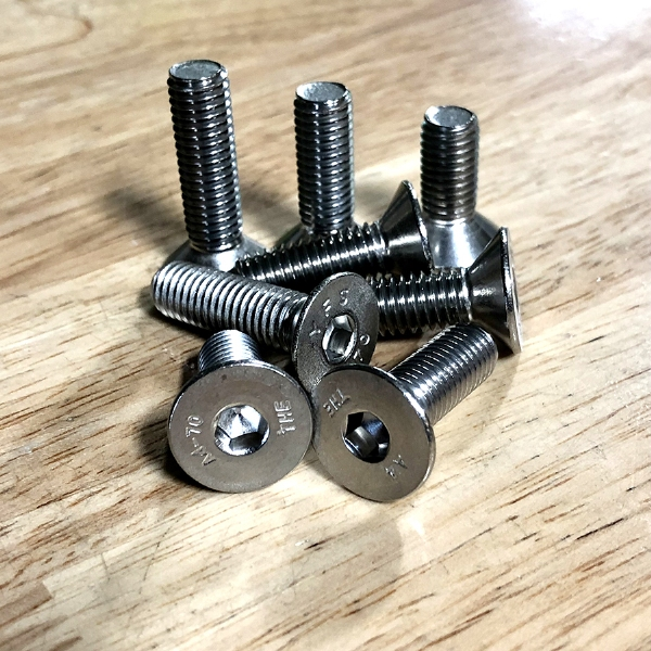 M8 STAINLESS STEEL SOCKET HEAD SCREWS - sold by piece